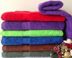 Khăn tắm nhiều màu